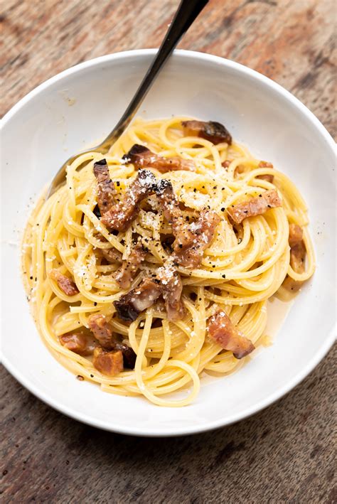 Savor the Flavor: Ultimate Spaghetti Carbonara Recipe