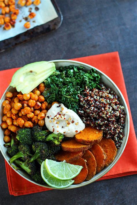 Vegan Quinoa and Roasted Vegetable Bowl